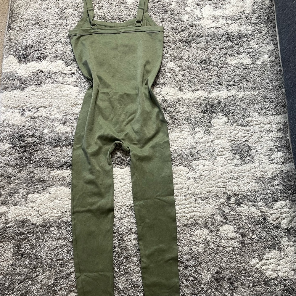 Anwnd Olive Green Ribbed Jumpsuit Indie Earthy Athleisure Bodycon Loungewear - Picture 5 of 5